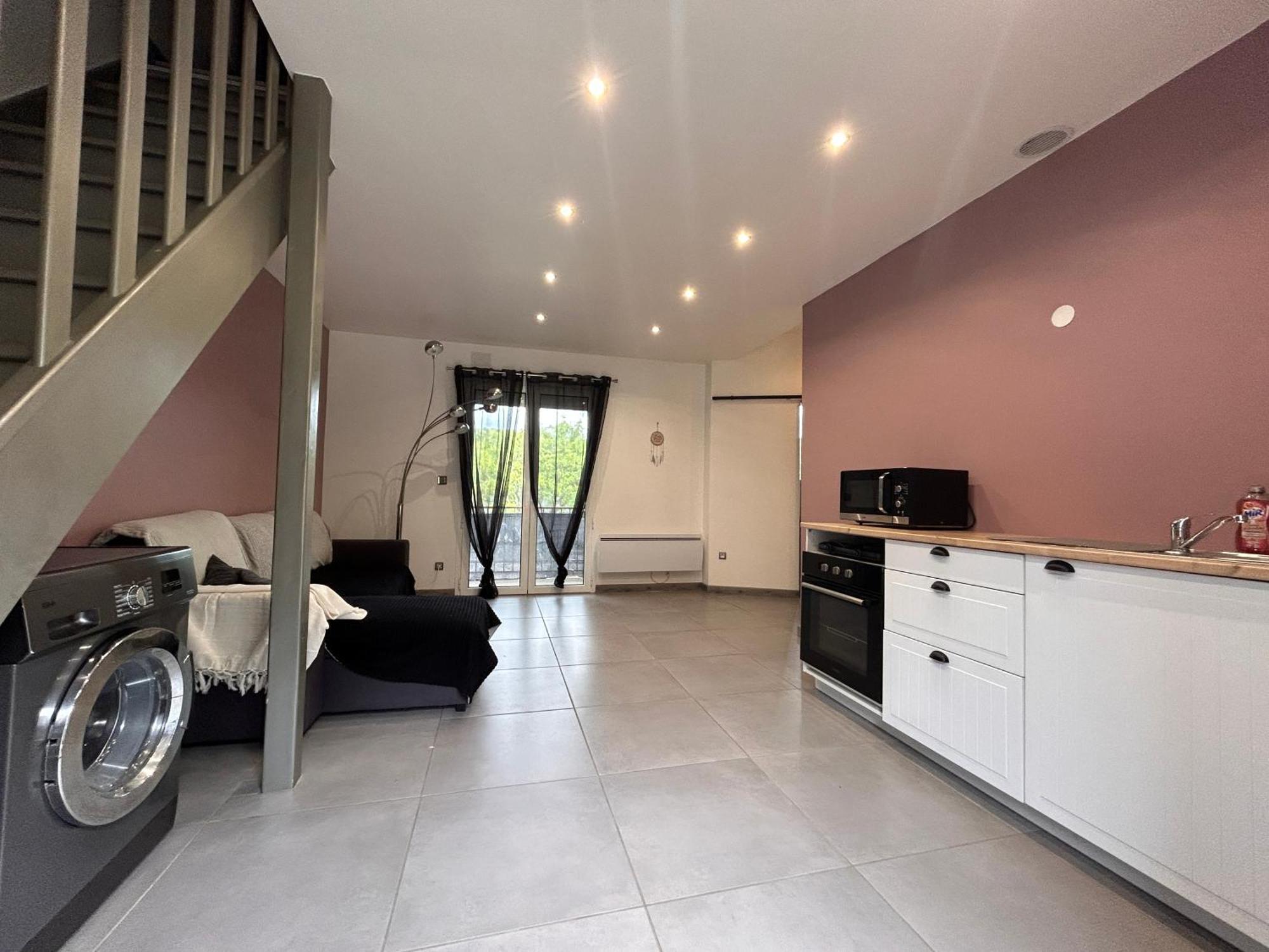 דירות Petite Maison Studio Tout Confort Cosy Givors Autoroute Et Gare מראה חיצוני תמונה